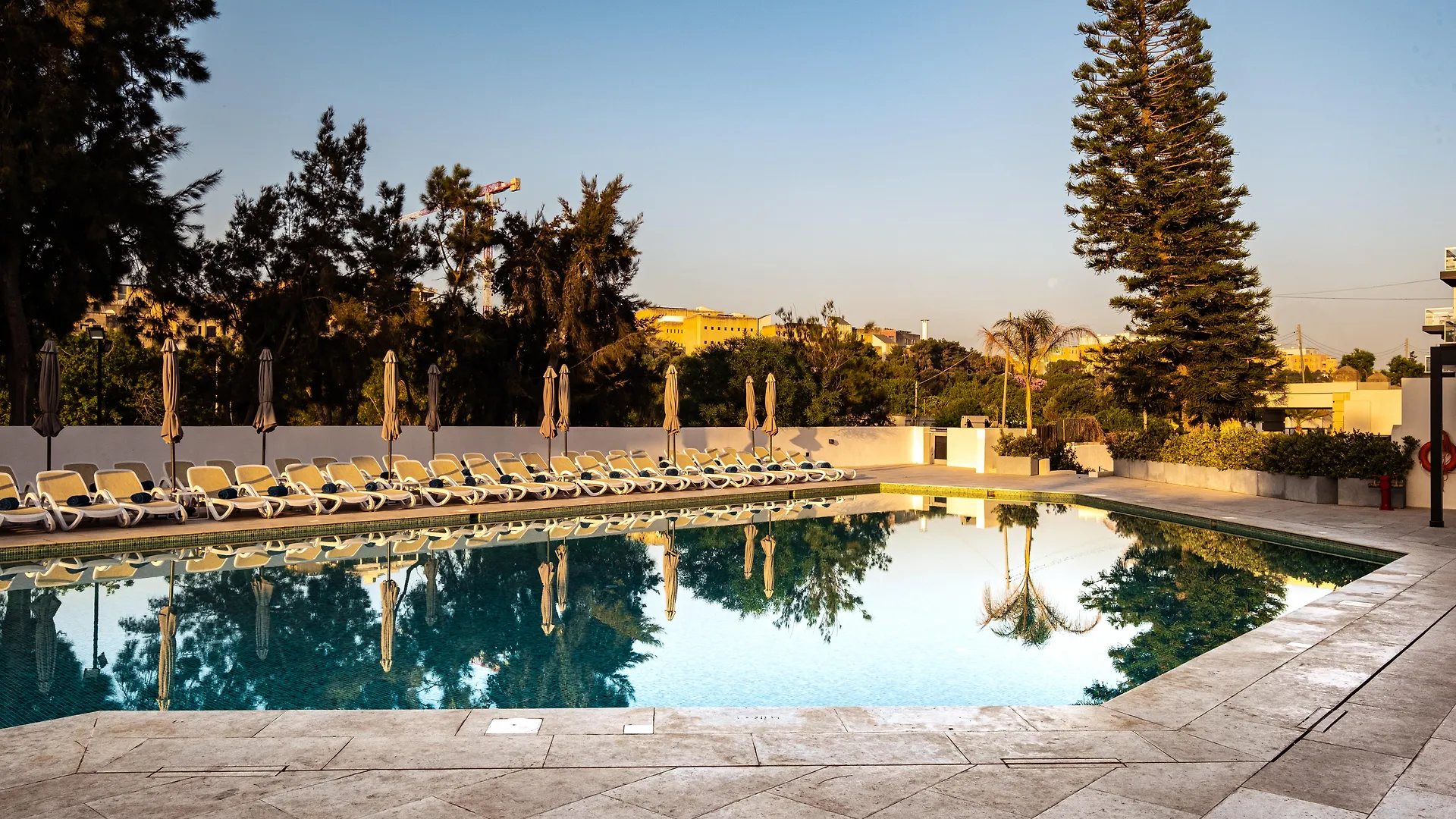 Urban Valley Resort & Spa San Ġwann Hotel