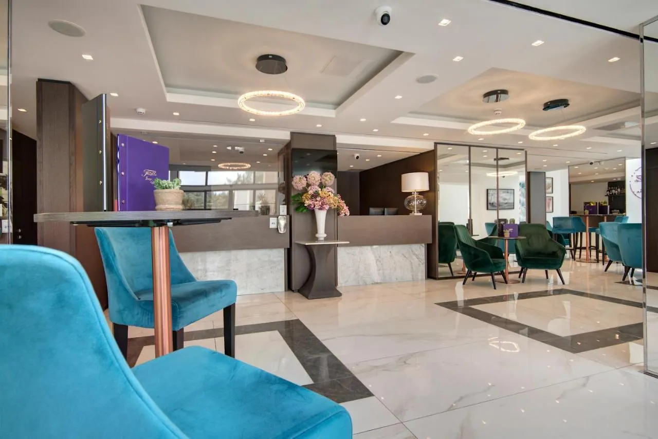 Urban Valley Resort & Spa San Gwann