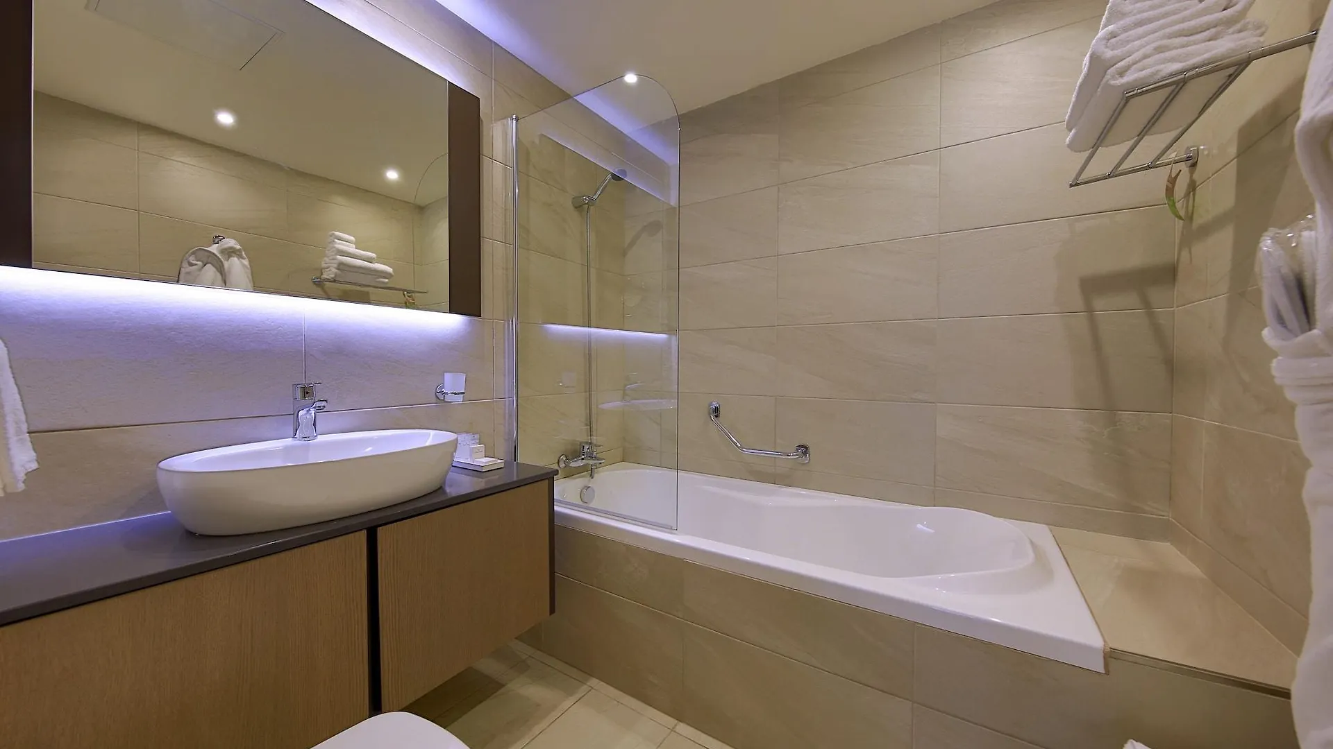Urban Valley Resort & Spa San Gwann Hotel