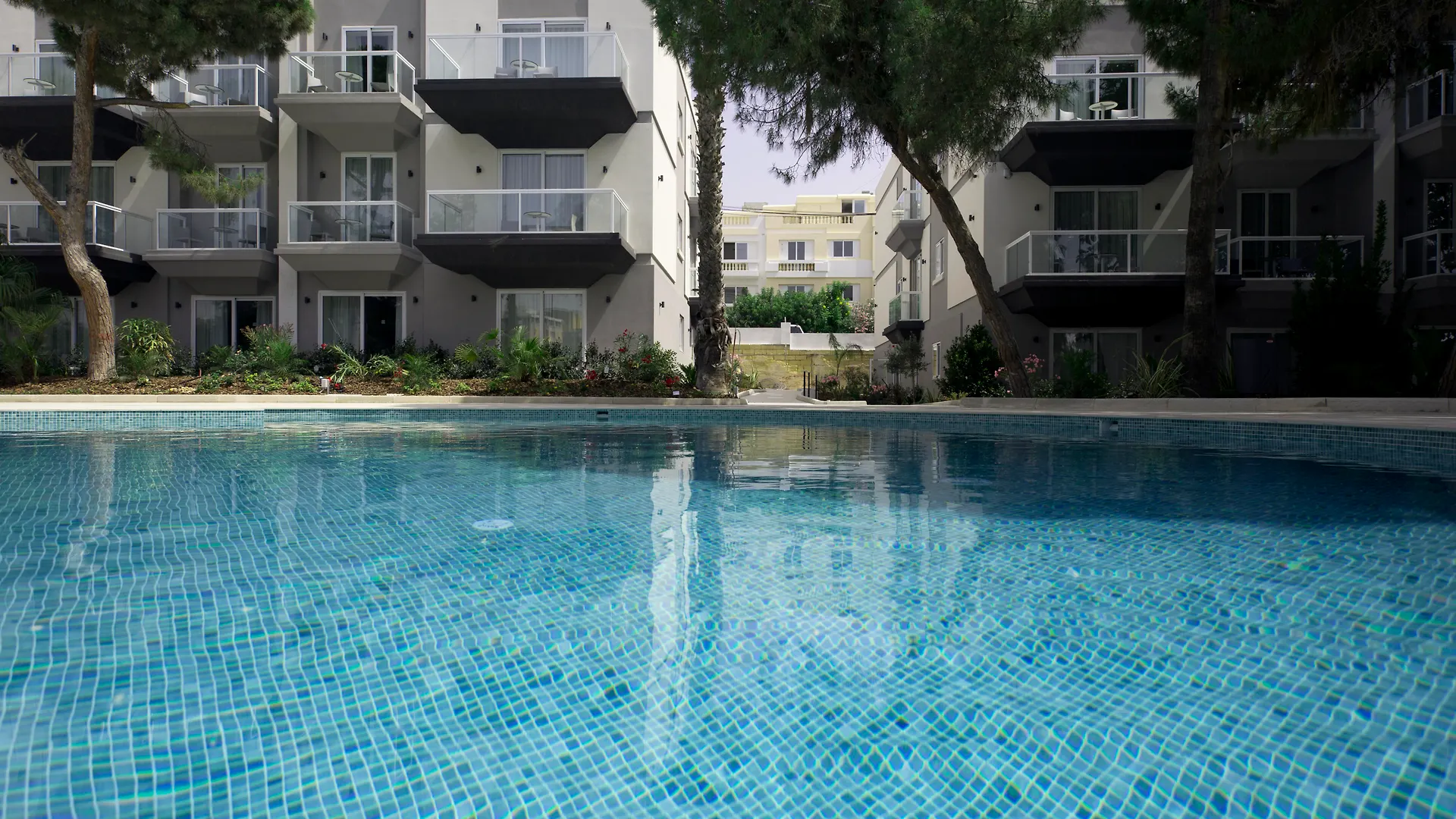 Urban Valley Resort & Spa San Gwann 4*,